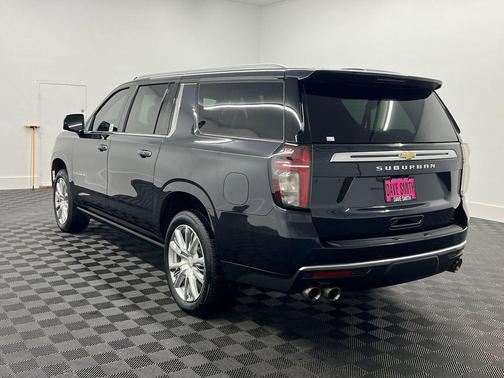 2024 Chevrolet Suburban 4WD High Country