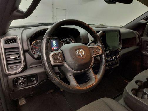 2024 RAM 3500 Tradesman Crew Cab 4x4 8' Box