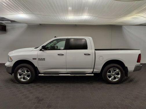 Bright White Clearcoat 2017 RAM 1500 Big Horn