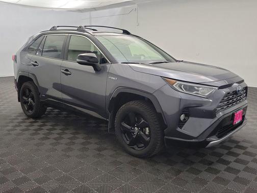 2020 Toyota RAV4 Hybrid SE