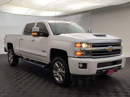 2019 Chevrolet Silverado 2500 High Country