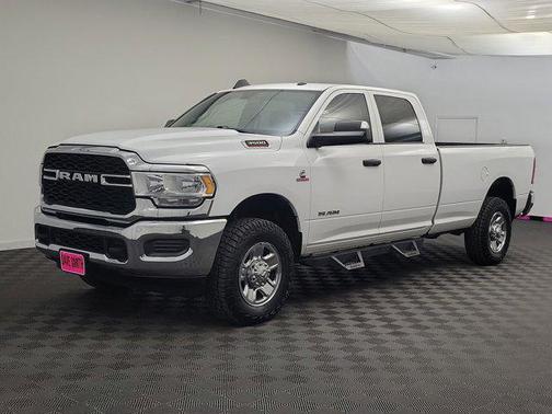 2021 RAM 3500 Tradesman Crew Cab 4x4 8' Box