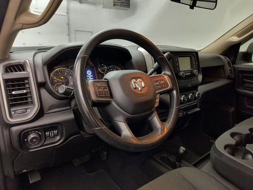 Bright White Clearcoat 2020 RAM 2500 Tradesman Crew Cab 4x4 8' Box
