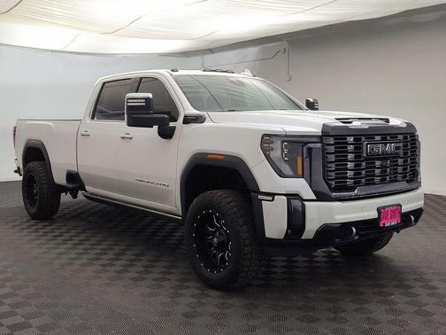 2024 GMC Sierra 3500 Denali