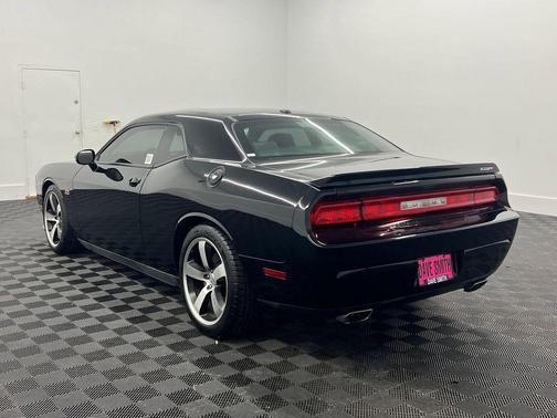 2012 Dodge Challenger SRT8 392