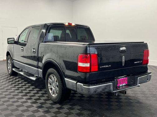 2006 Lincoln Mark LT Base