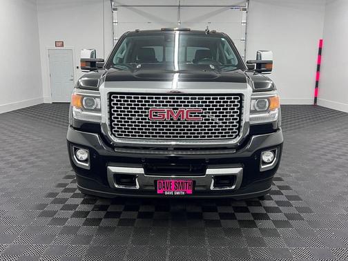 Onyx Black 2016 GMC Sierra 3500 Denali