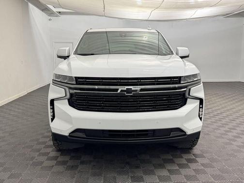 2022 Chevrolet Tahoe 4WD RST