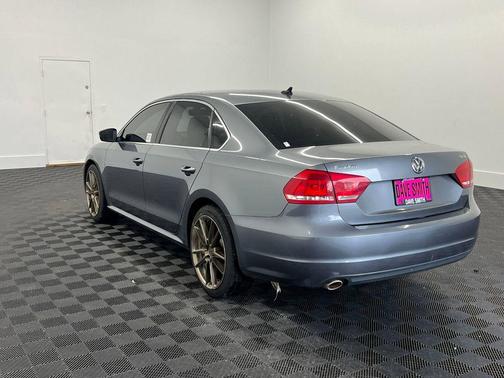 2015 Volkswagen Passat 2.0L TDI DSG SE w/Sunroof