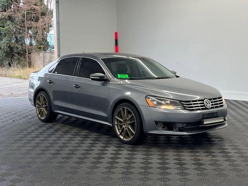 2015 Volkswagen Passat 2.0L TDI DSG SE w/Sunroof