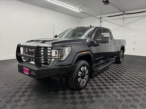 2024 GMC Sierra 2500 Denali