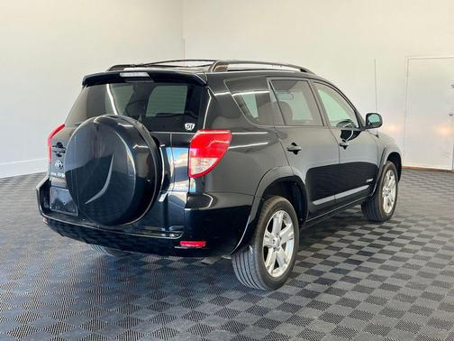 2008 Toyota RAV4 Sport