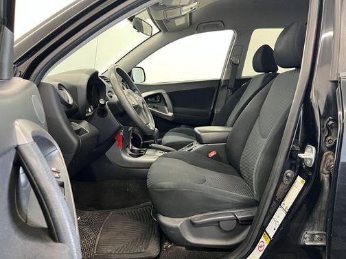 2008 Toyota RAV4 Sport