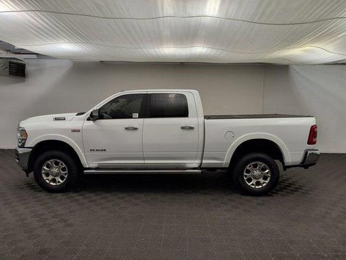 2022 RAM 2500 Laramie Crew Cab 4x4 6'4' Box
