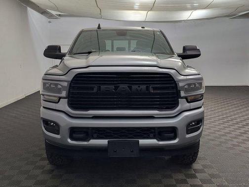 2022 RAM 2500 Laramie Crew Cab 4x4 6'4' Box
