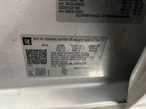 2020 GMC Sierra 1500 SLT