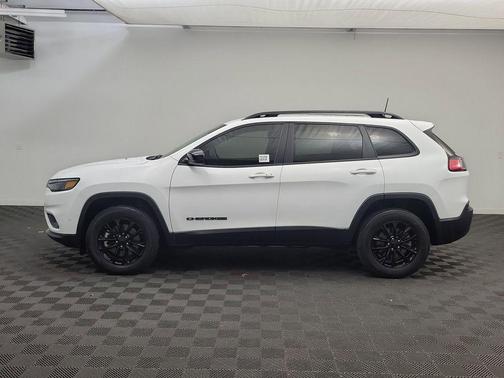 2023 Jeep Cherokee Altitude