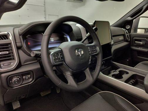 Bright White Clearcoat 2025 RAM 2500 Laramie Crew Cab 4x4 6'4' Box