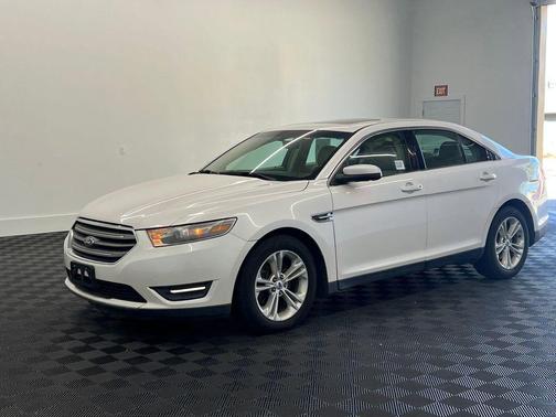 2013 Ford Taurus SEL