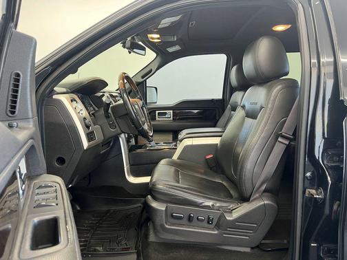 2018 RAM 2500 Laramie Crew Cab 4x4 6'4' Box