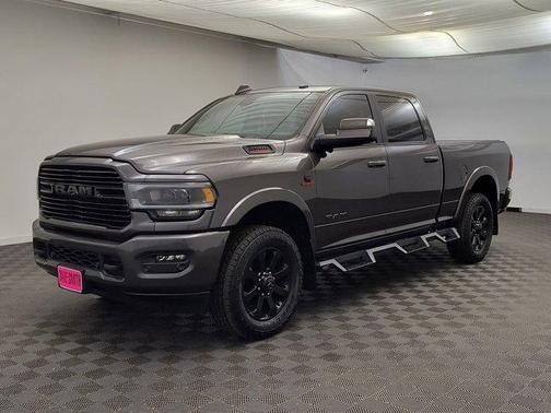 2022 RAM 2500 Laramie Crew Cab 4x4 6'4' Box