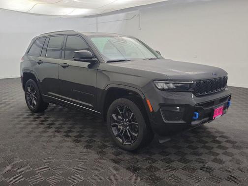 2024 Jeep Grand Cherokee 4xe Anniversary Edition