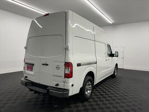 2020 Nissan NV Cargo NV3500 HD S V8