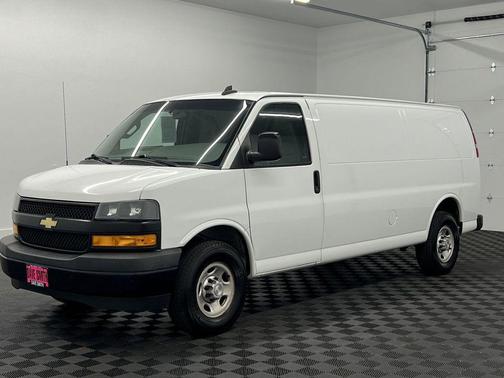 2020 Chevrolet Express 2500 RWD 2500 Extended Wheelbase WT