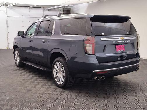 2021 Chevrolet Suburban 4WD High Country