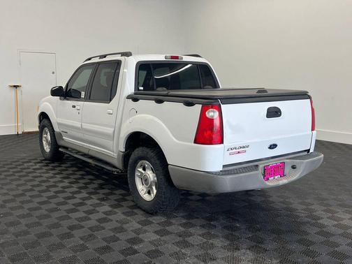 2002 Ford Explorer Sport Trac Base