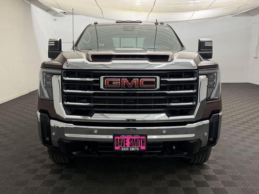 Redwood Metallic 2024 GMC Sierra 2500 SLT