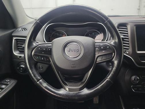 2020 Jeep Cherokee Trailhawk