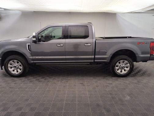 2022 Ford F-250 Platinum