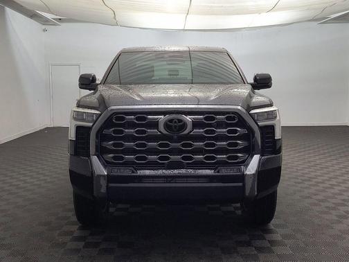 2022 Toyota Tundra Platinum