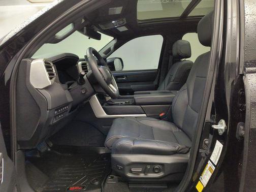 2022 Toyota Tundra Platinum