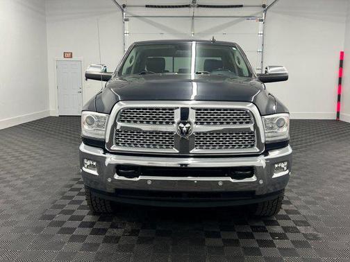2018 RAM 2500 Laramie Crew Cab 4x4 6'4' Box