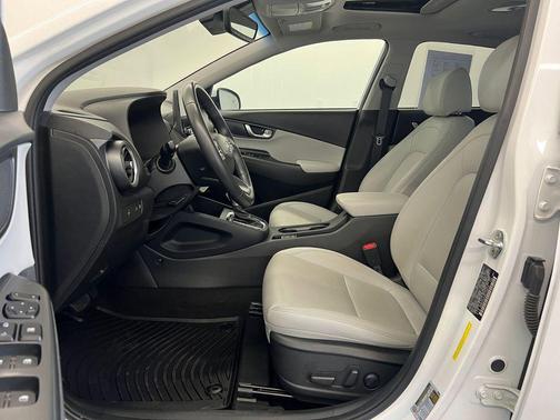 2022 Hyundai KONA Limited