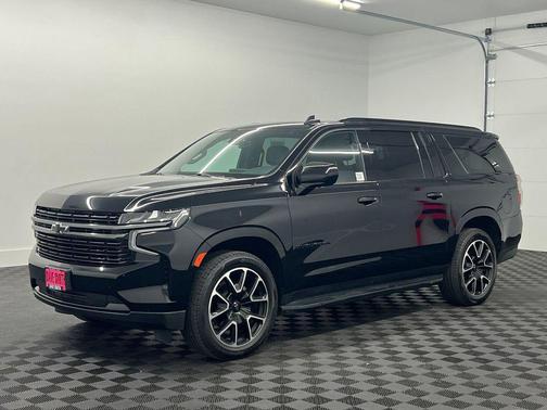 2021 Chevrolet Suburban RST