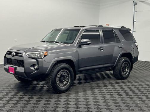 2022 Toyota 4Runner SR5 Premium