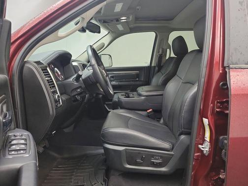 2018 RAM 3500 Laramie Mega Cab 4x4 6'4' Box