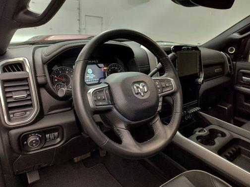 2024 RAM 2500 Laramie Crew Cab 4x4 6'4' Box