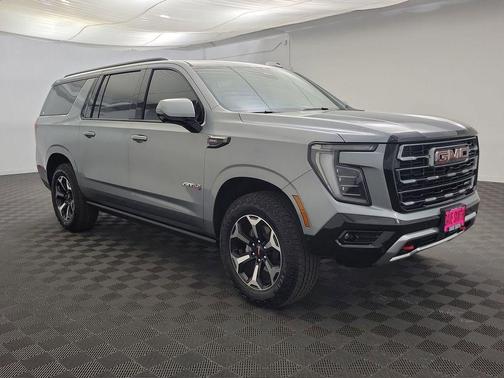 2025 GMC Yukon XL 4WD AT4