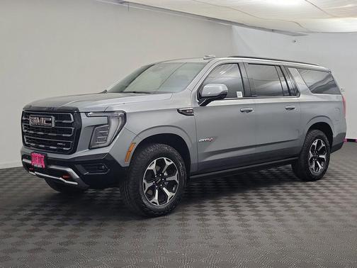 2025 GMC Yukon XL 4WD AT4