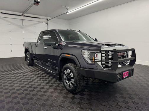 2024 GMC Sierra 2500 Denali