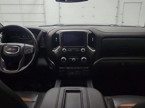 2021 GMC Sierra 2500 AT4