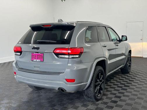 2019 Jeep Grand Cherokee Altitude