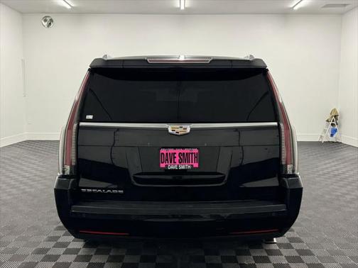 2016 Cadillac Escalade ESV Platinum