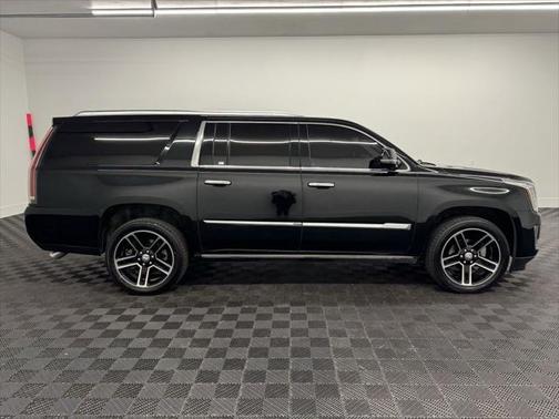 2016 Cadillac Escalade ESV Platinum
