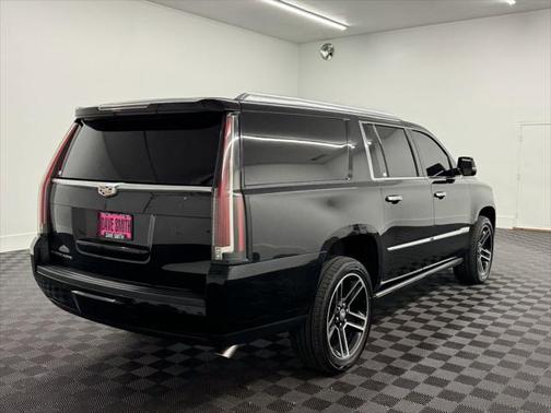 2016 Cadillac Escalade ESV Platinum