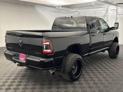 2020 RAM 2500 Big Horn Crew Cab 4X4 6'4' Box